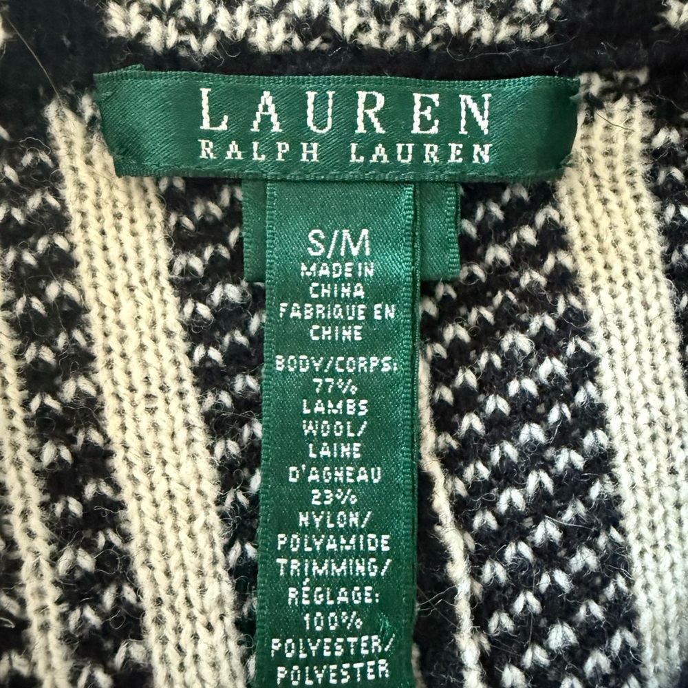 RARE. Lauren Ralph Lauren Plaid Lambs Wool Coat and Cape- Black and Ivory. - Picture 3 of 5